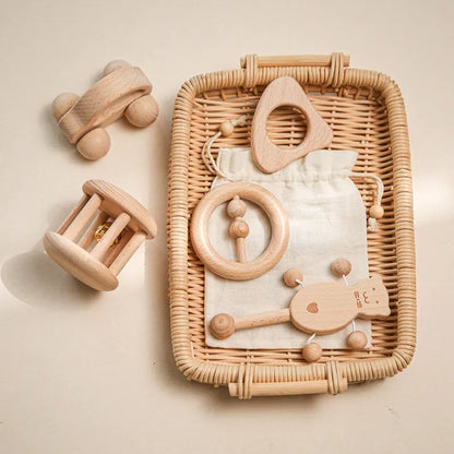 1pc Baby Toy Beech Bear Hand Teething Baby Rattles Wood Ring Cartoon Car Play Gym Montessori Stroller Toy Educational Toys